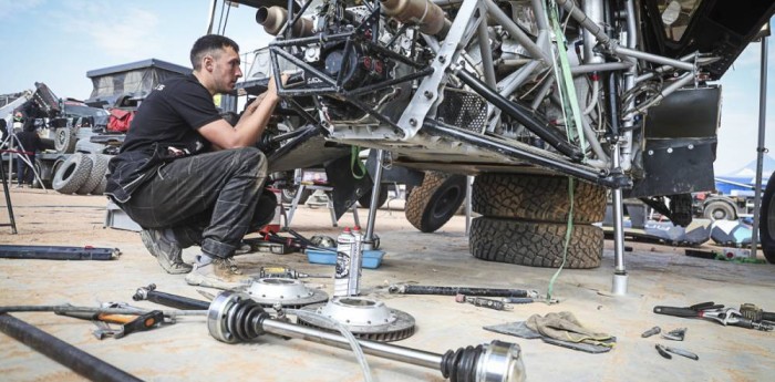 Dakar 2025: los entretelones del día de descanso en el campamento de Ha'il