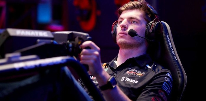 Max Verstappen provocó un choque y fue sancionado en la final de los IMSA Esports