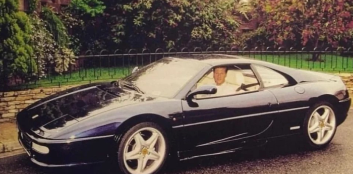 La Ferrari F355 GTS de Michael Schumacher a subasta