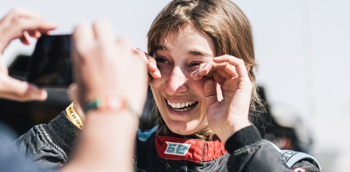 Valentina Pertegarini contó cómo es el trabajo de una navegante de Dakar