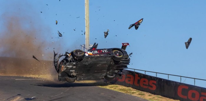 El impactante accidente de Stephen Grove en las 12 Horas de Bathurst