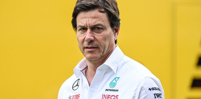 F1: ¡Revelador! Toto Wolff pensó en Verstappen y Alonso tras la partida de Hamilton