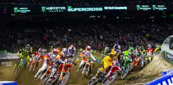 AMA SX: Recorremos la pista de Anaheim