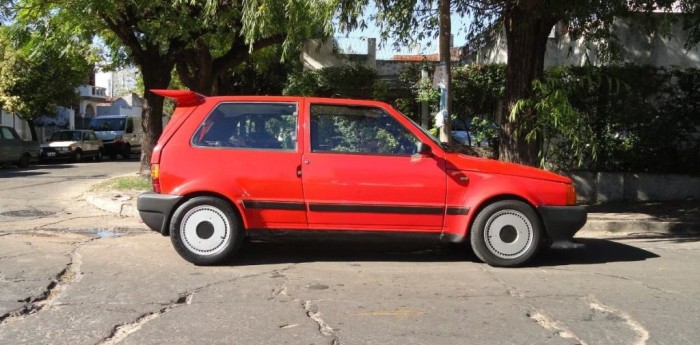 Fiat Uno ef 1.6:  "El juguete Rabioso"