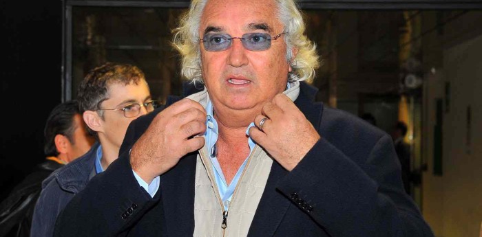 Briatore no le tiene fe a Ferrari