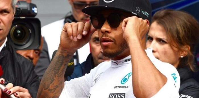 Hamilton no encuentra el rumbo