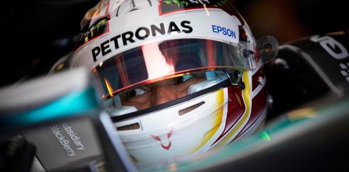 Hamilton y Mercedes no dan respiro