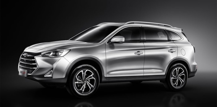 JAC Motors lanzó la nueva JAC S7 en dos versiones