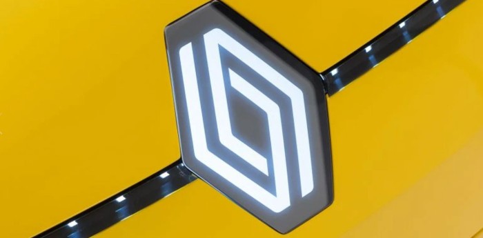 Renault comenzó a utilizar un nuevo logo