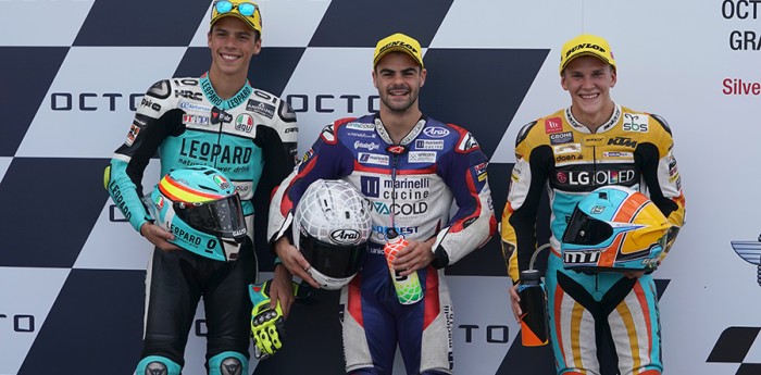 Rodrigo vuelve a destacarse en Moto3