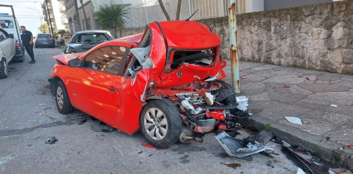 Una joven alcoholizada chocó a cuatro autos estacionados en Mar del Plata