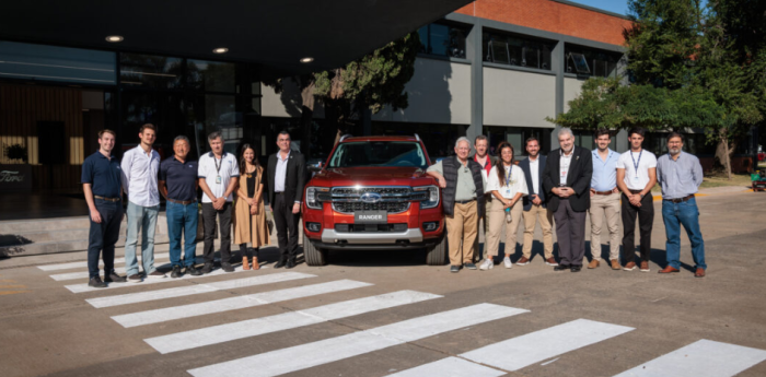 Ford Argentina donó una Ranger a la Facultad de Ingeniería de la UBA