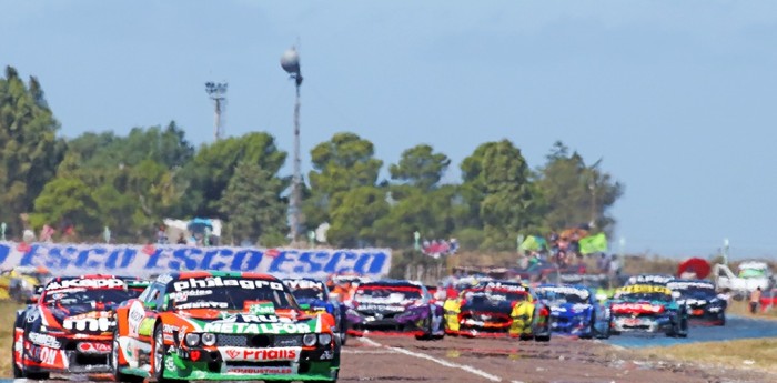 TC: ¡Desde adentro! Así fue la largada donde Castellano superó a Canapino en Viedma